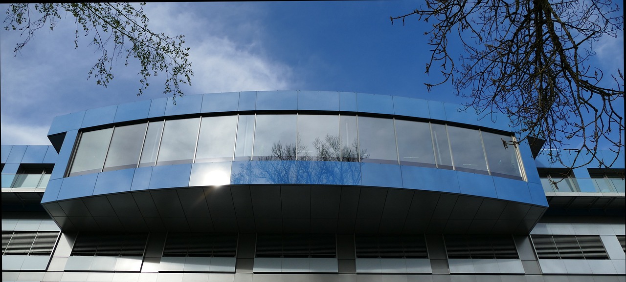 易名实名账号：短信营销中的常见误区和解决方案